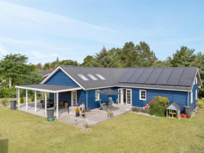 Holiday Home Thorth - 1-3km from the sea by Interhome